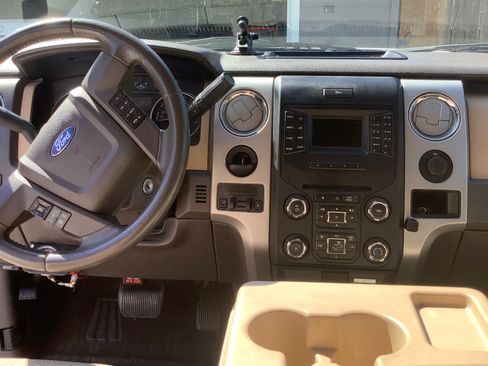 Used 2013 Ford F150 XLT w/ Luxury Equipment Group RWD image 15