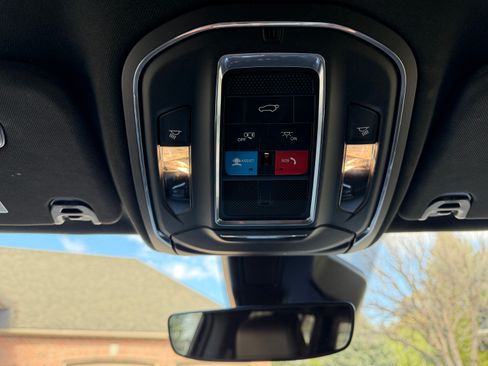 Used 2022 Jeep Wagoneer Series III image 21