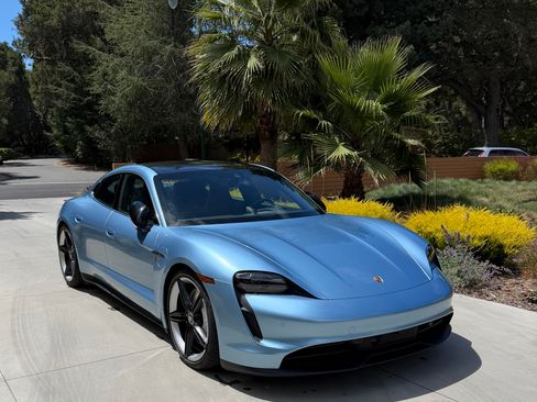 Used 2022 Porsche Taycan 4S AWD/4WD image 1