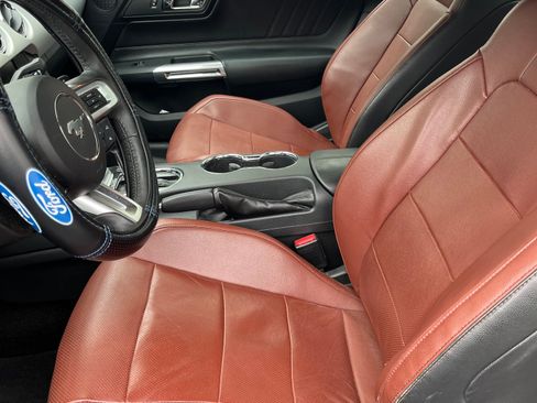 Used 2015 Ford Mustang GT Premium RWD image 8