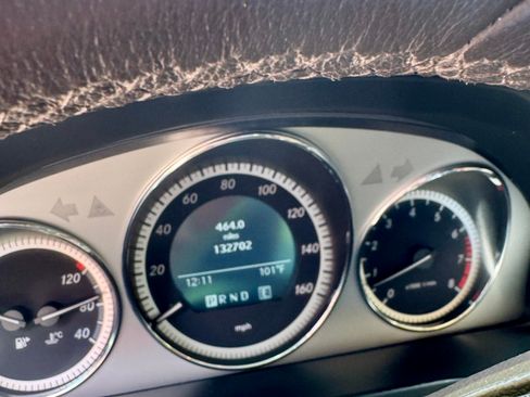Used 2011 Mercedes-Benz C 300 Sedan image 9