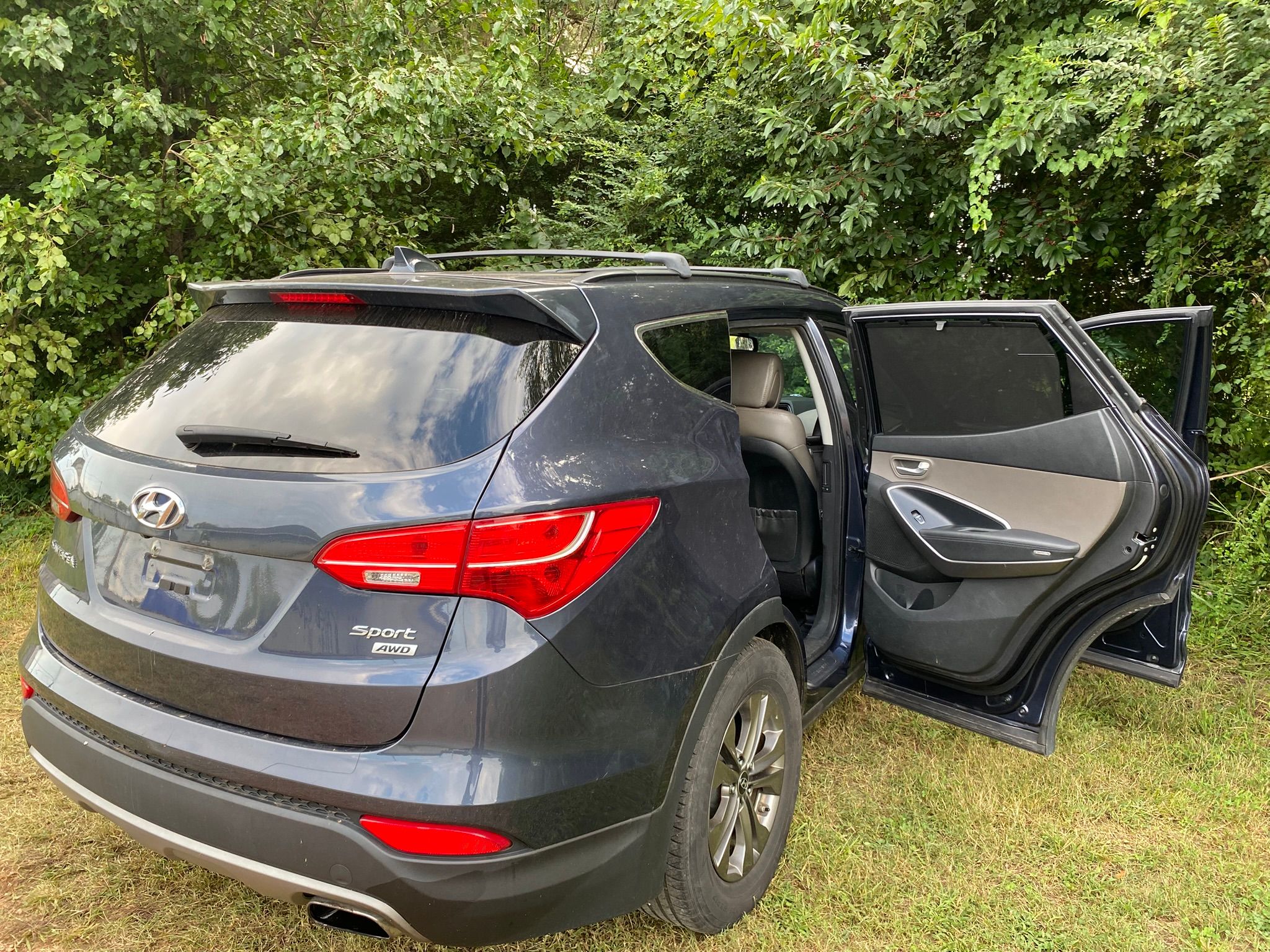 Used 2015 Hyundai Santa Fe Sport w/ Option Group 03 AWD/4WD image 12