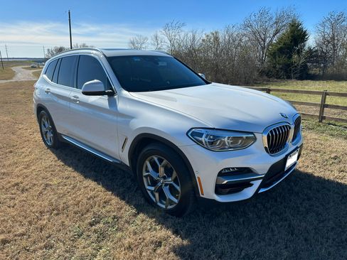 Used 2020 BMW X3 xDrive30i w/ Executive Package image 2