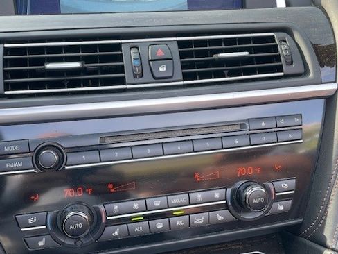 Used 2013 BMW 650i xDrive Convertible image 8