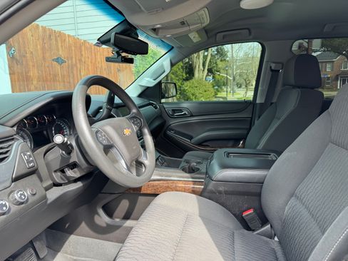 Used 2019 Chevrolet Tahoe 4WD w/ Enhanced Driver Alert Package image 10