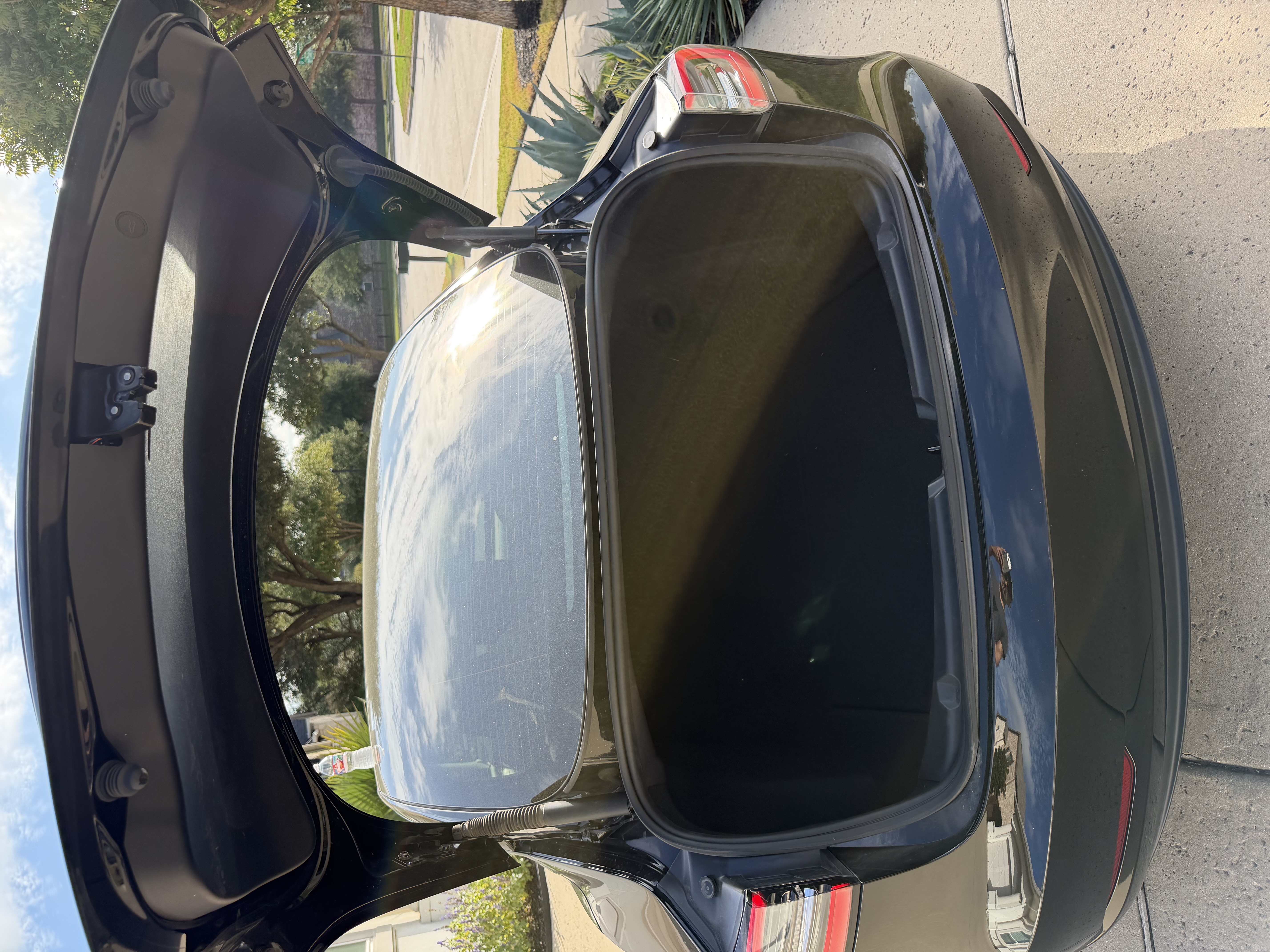Used 2023 Tesla Model 3 Standard Range RWD image 12