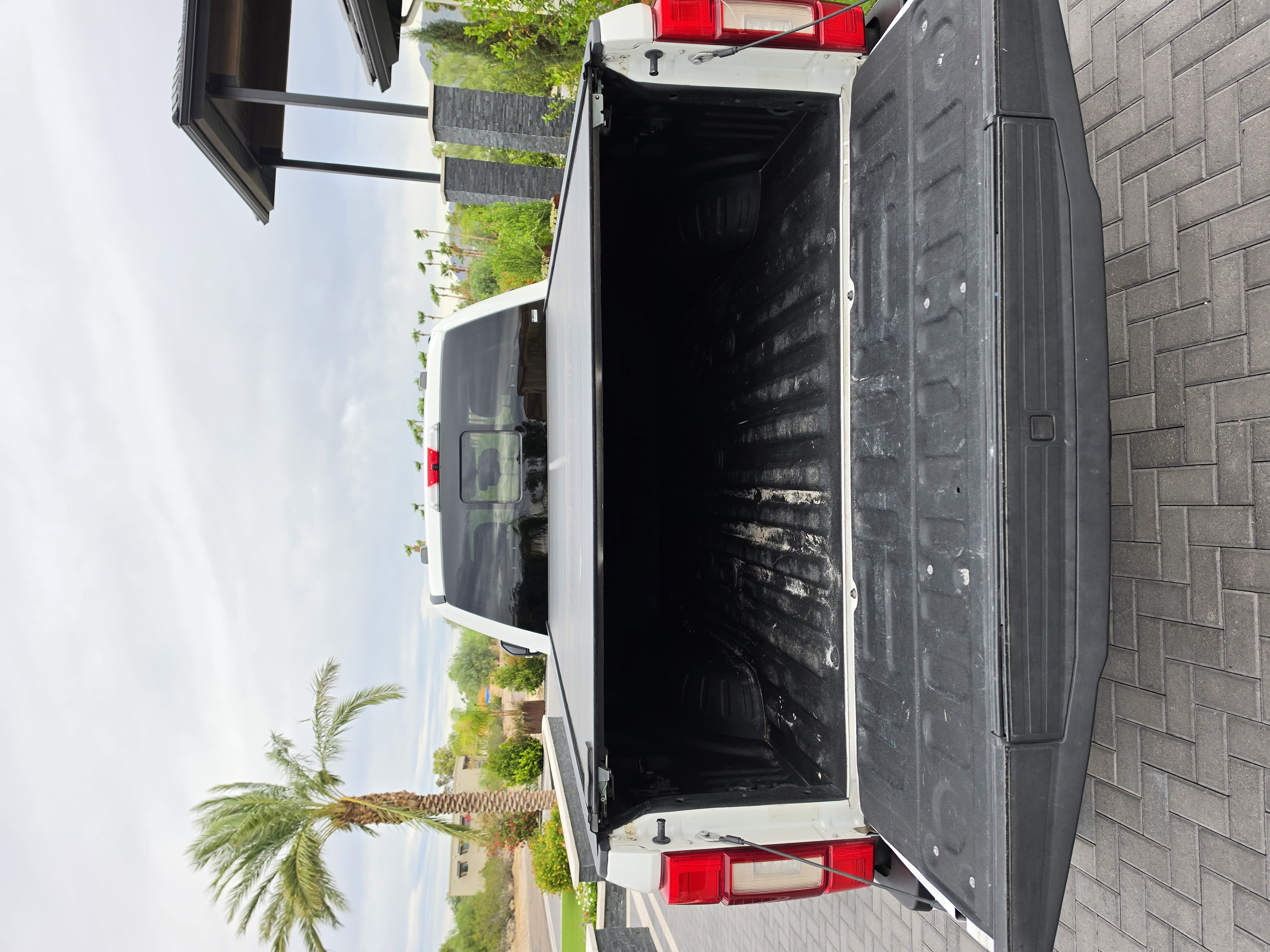 Used 2020 Ford F350 Limited AWD/4WD image 6