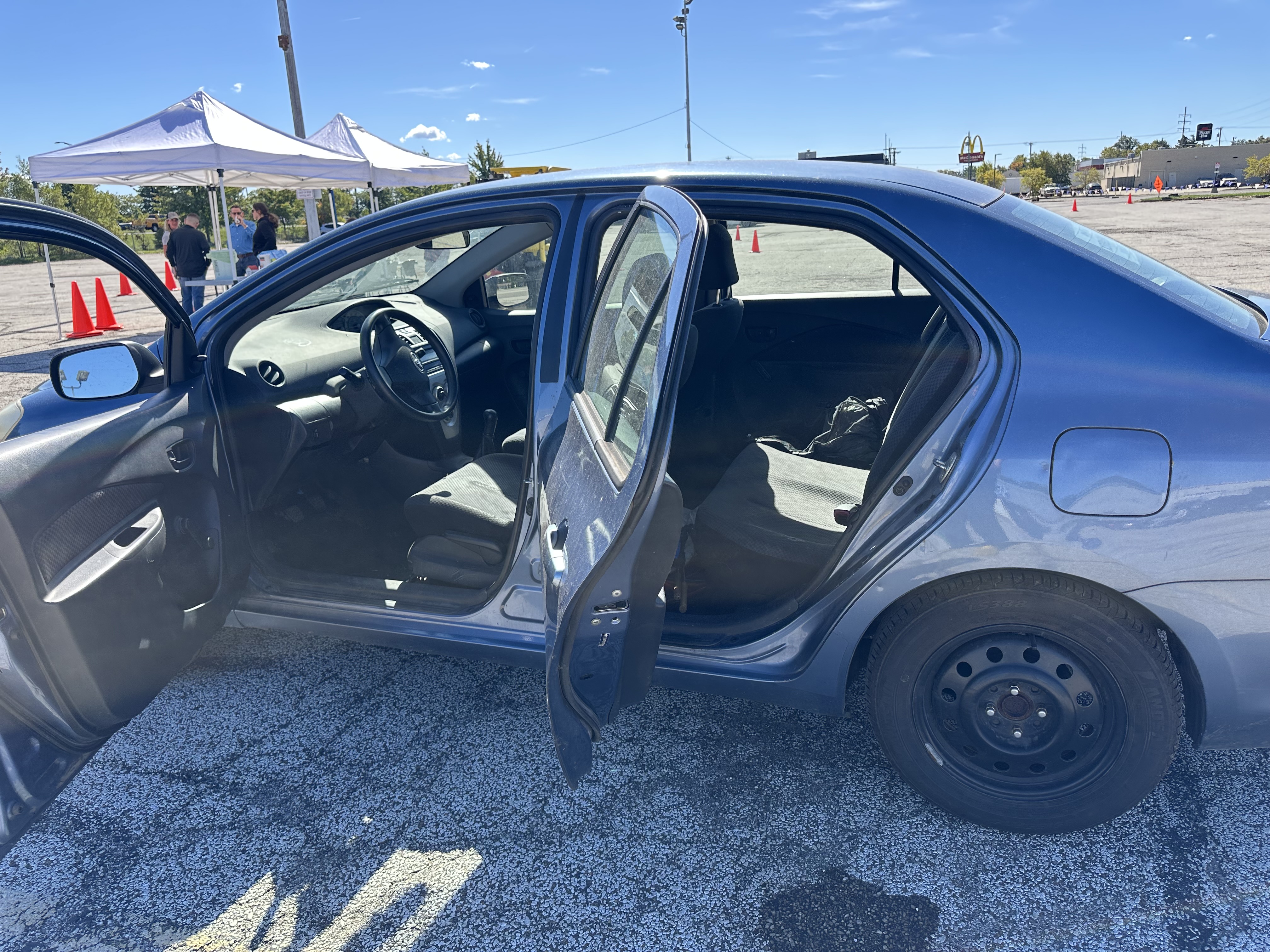 Used 2007 Toyota Yaris Sedan w/ Convenience Pkg FWD image 8