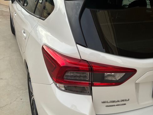 Used 2023 Subaru Impreza 2.0i Premium image 4