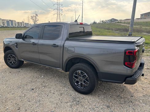 Used 2024 Ford Ranger XLT w/ Trailer Tow Package image 2