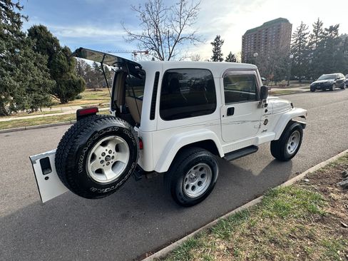 Used 2000 Jeep Wrangler Sahara image 5