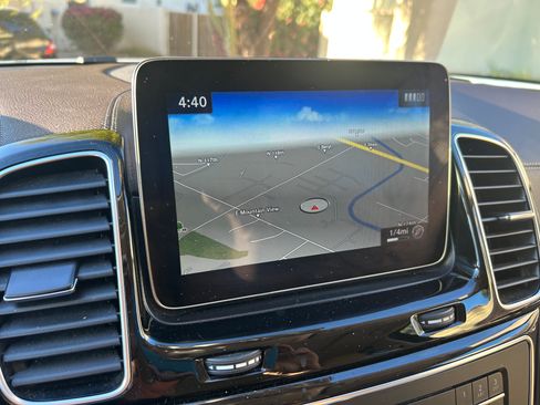 Used 2019 Mercedes-Benz GLS 450 4MATIC image 15