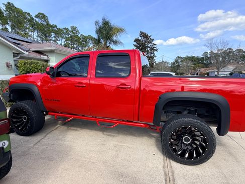 Used 2011 Chevrolet Silverado 1500 LT w/ All-Star Edition image 8