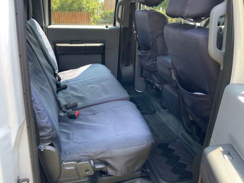 Used 2015 Ford F250 XL w/ Power Equipment Group AWD/4WD image 12