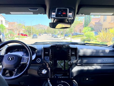 Used 2023 RAM 1500 Limited w/ Night Edition AWD/4WD image 4