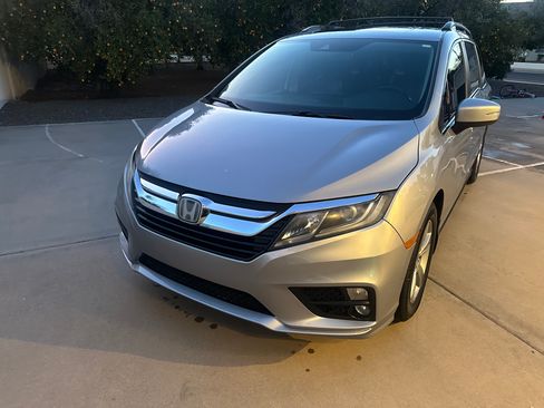 Used 2018 Honda Odyssey EX-L image 6