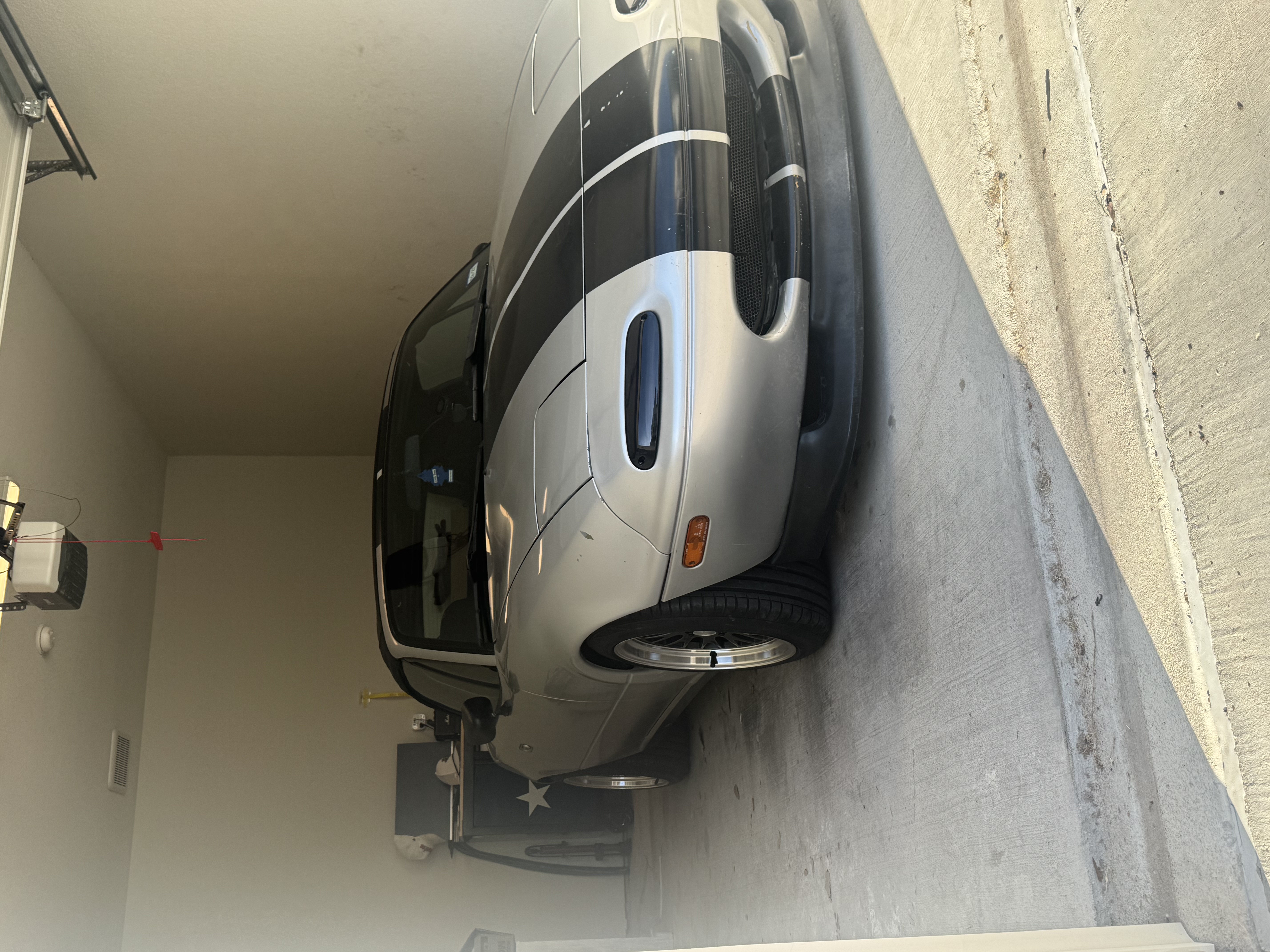 Used 1992 MAZDA MX-5 Miata RWD image 4