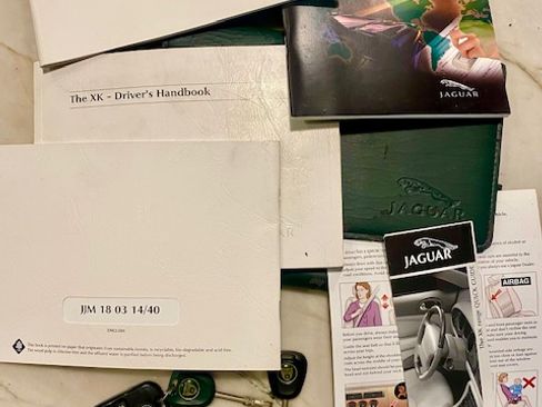 Used 2005 Jaguar XK R image 23