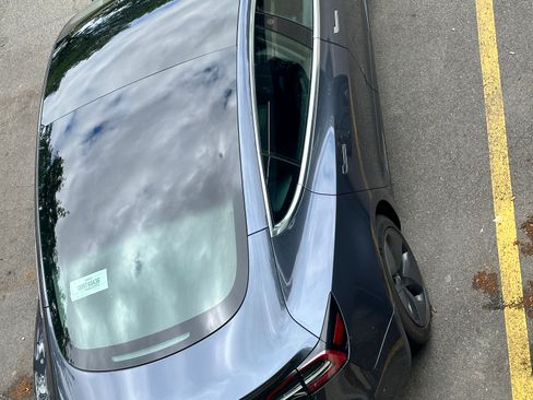 Used 2020 Tesla Model 3 Long Range image 4