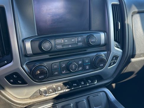 Used 2017 GMC Sierra 2500 SLT image 11