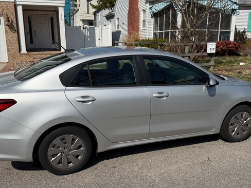 Used 2019 Kia Rio S image 13