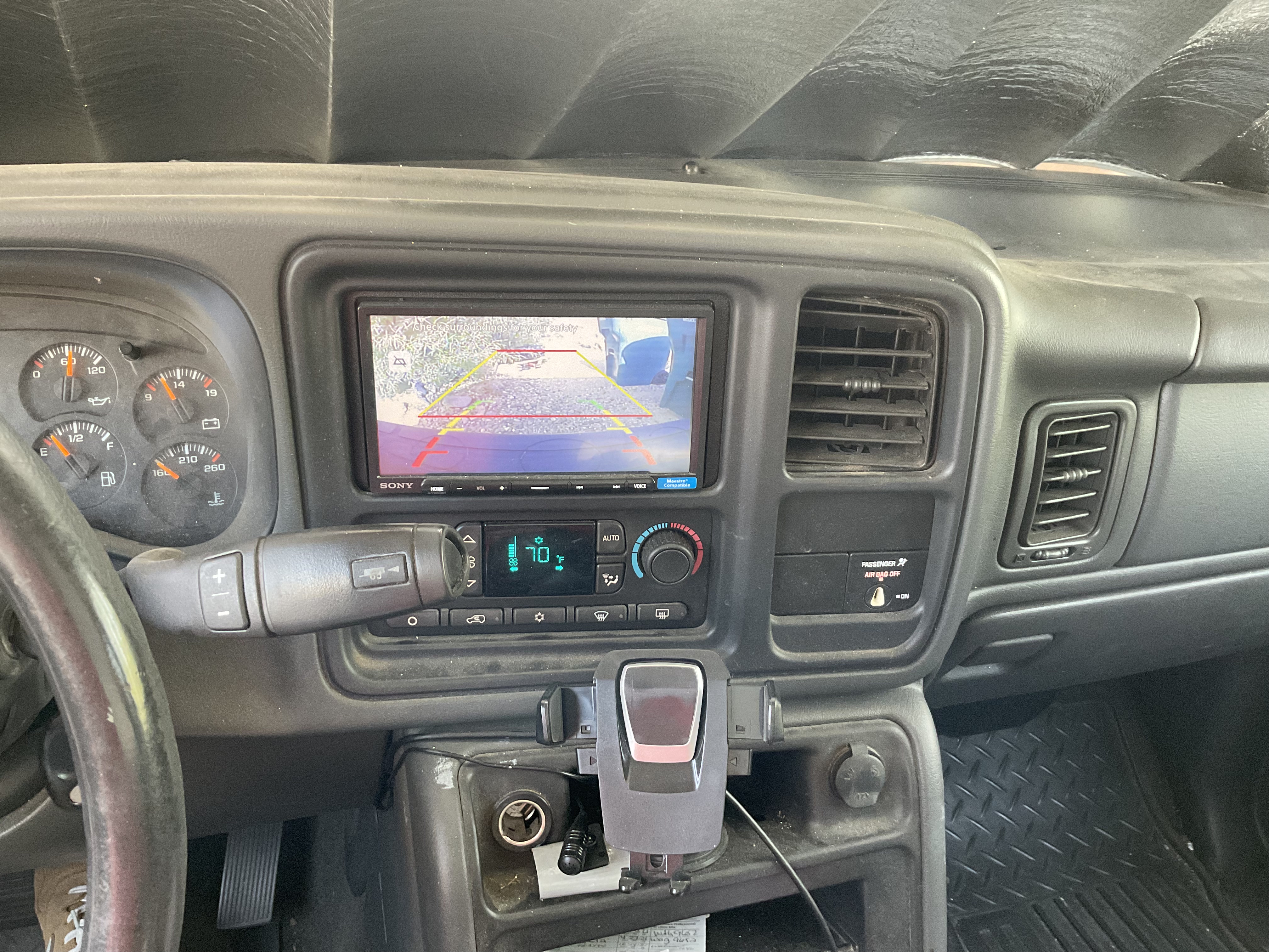 Used 2007 Chevrolet Silverado 2500 LT w/ Heavy-Duty Power Package AWD/4WD image 12