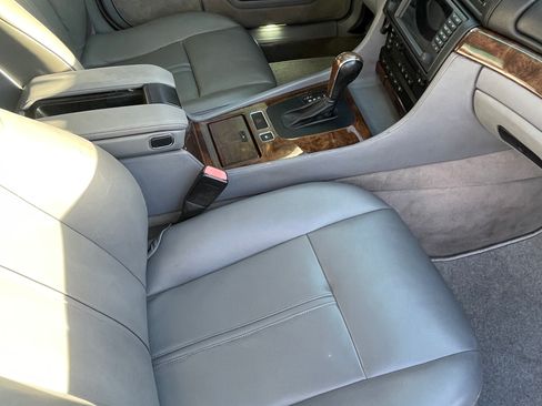 Used 1999 BMW 750iL image 25