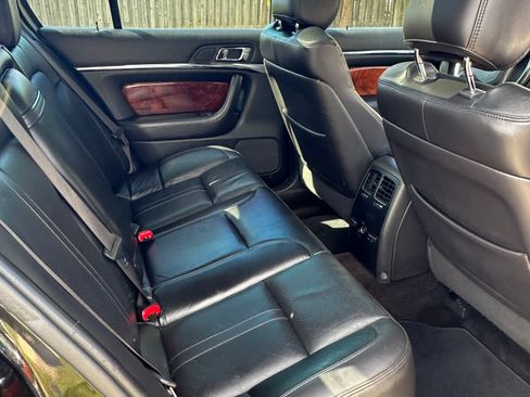 Used 2013 Lincoln MKS AWD image 13