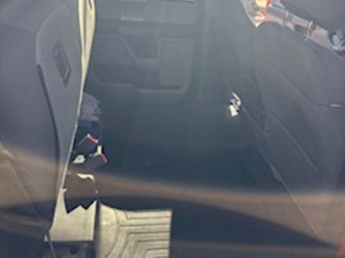 Used 2017 Ford F150 XLT w/ Equipment Group 302A Luxury image 10