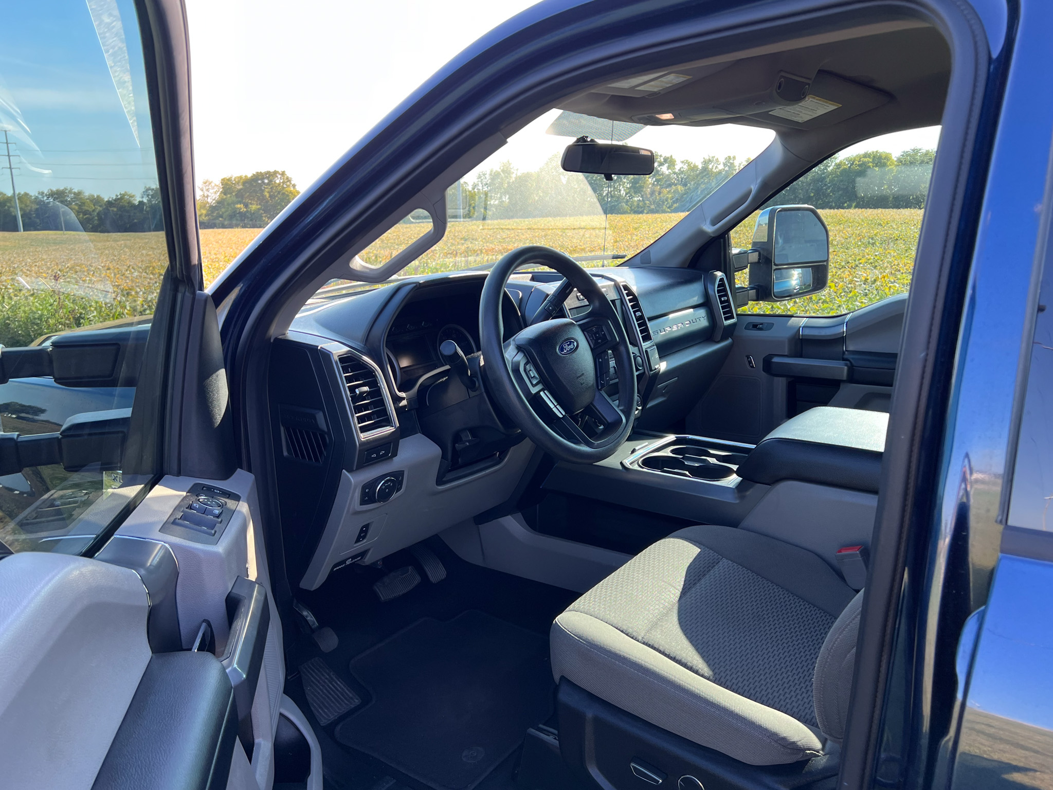 Used 2019 Ford F350 XLT w/ XLT Premium Package AWD/4WD image 23