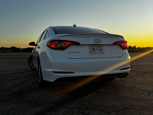 Used 2017 Hyundai Sonata SE image 5