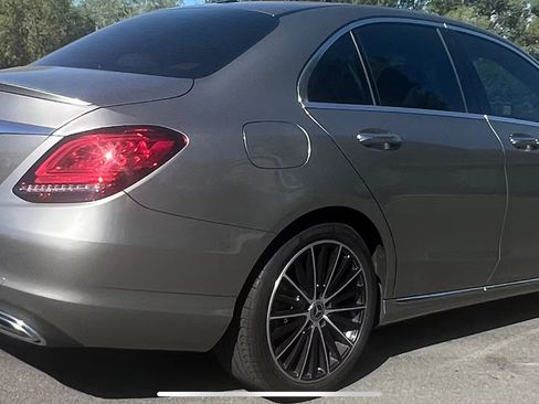 Used 2020 Mercedes-Benz C 300 Sedan image 2
