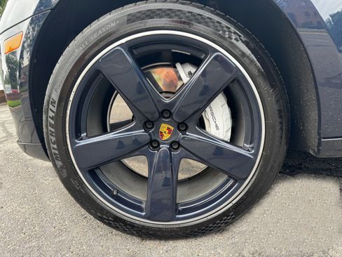 Used 2021 Porsche Macan GTS AWD/4WD image 18