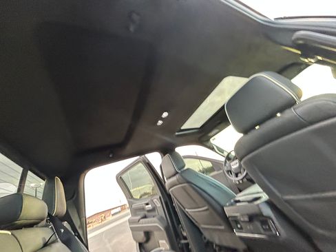 Used 2023 GMC Sierra 1500 AT4X image 21