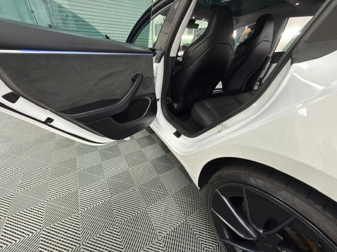 Used 2024 Tesla Model 3 Performance AWD/4WD image 14