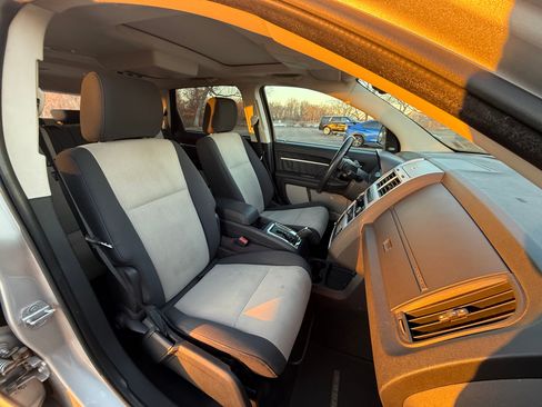 Used 2009 Dodge Journey SXT w/ Rear Seat Video Group image 14