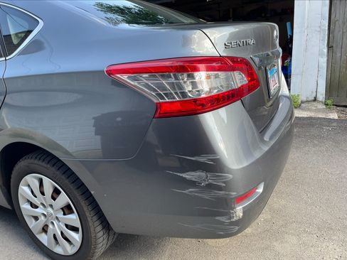 Used 2015 Nissan Sentra S FWD image 6