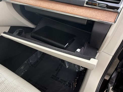 Used 2018 Volvo XC90 T6 Inscription w/ Convenience Package image 17