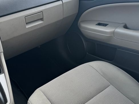 Used 2012 Dodge Caliber SXT image 18