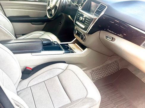 Used 2013 Mercedes-Benz ML 350 4MATIC image 10