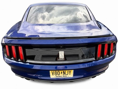 Used 2016 Ford Mustang Shelby GT350 w/ Technology Package RWD image 5