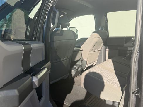 Used 2018 Ford F250 XLT w/ XLT Value Package image 14