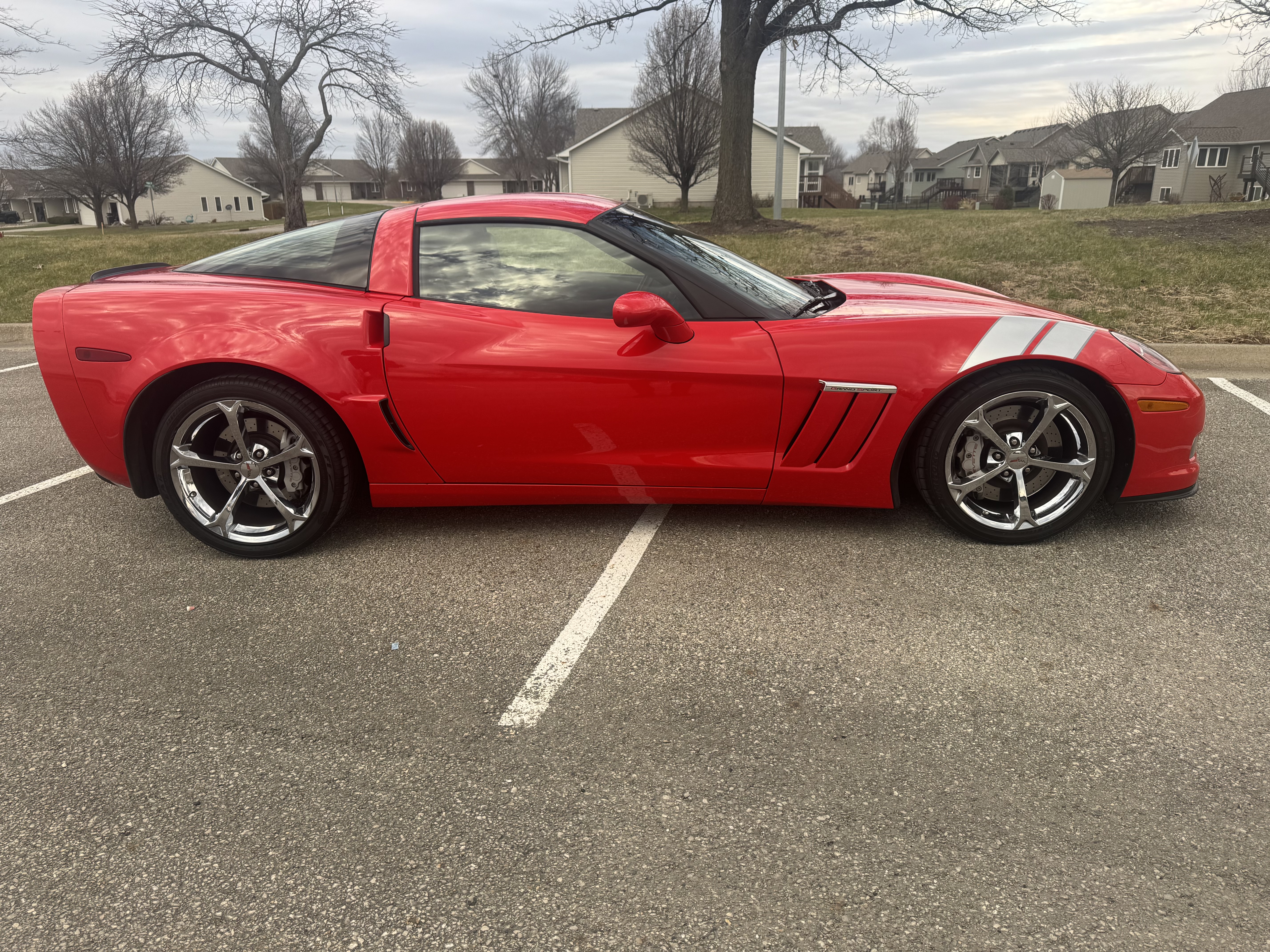 Used 2012 Chevrolet Corvette Grand Sport w/ 2LT Preferred Equipment Group RWD image 1