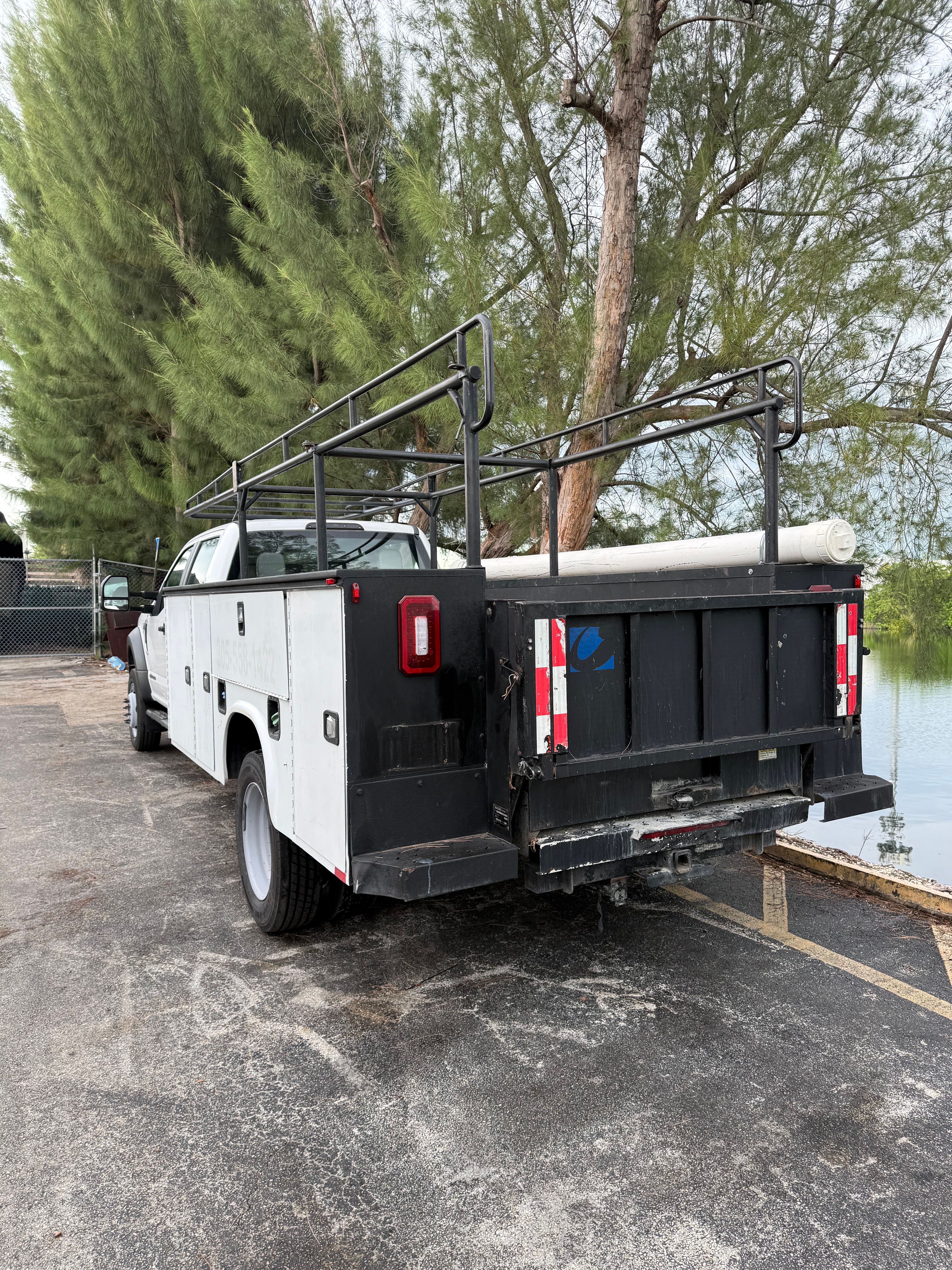 Used 2018 Ford F450 XL w/ Power Equipment Group RWD image 5