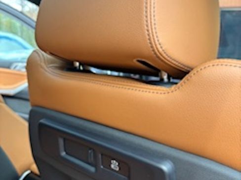 Used 2019 BMW X5 xDrive40i w/ Premium Package 2 image 11