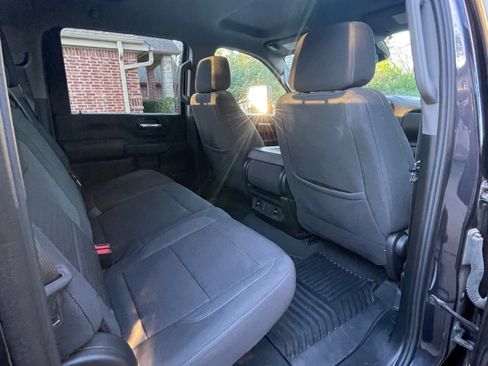 Used 2024 Chevrolet Silverado 2500 Custom w/ Custom Convenience Package image 15