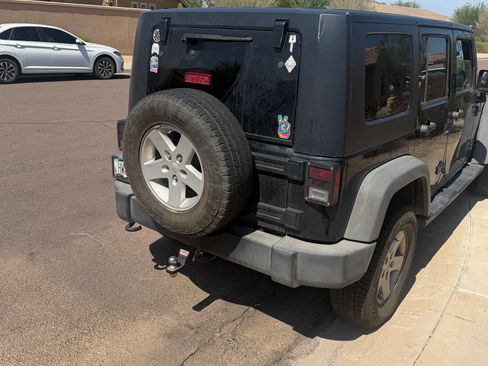 Used 2009 Jeep Wrangler Unlimited X AWD/4WD image 10