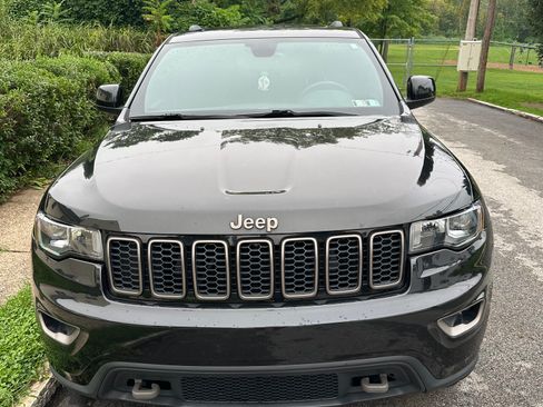 Used 2016 Jeep Grand Cherokee Laredo 75th Anniversary AWD/4WD image 2