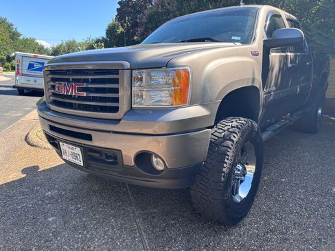 Used 2012 GMC Sierra 1500 SLT AWD/4WD image 2