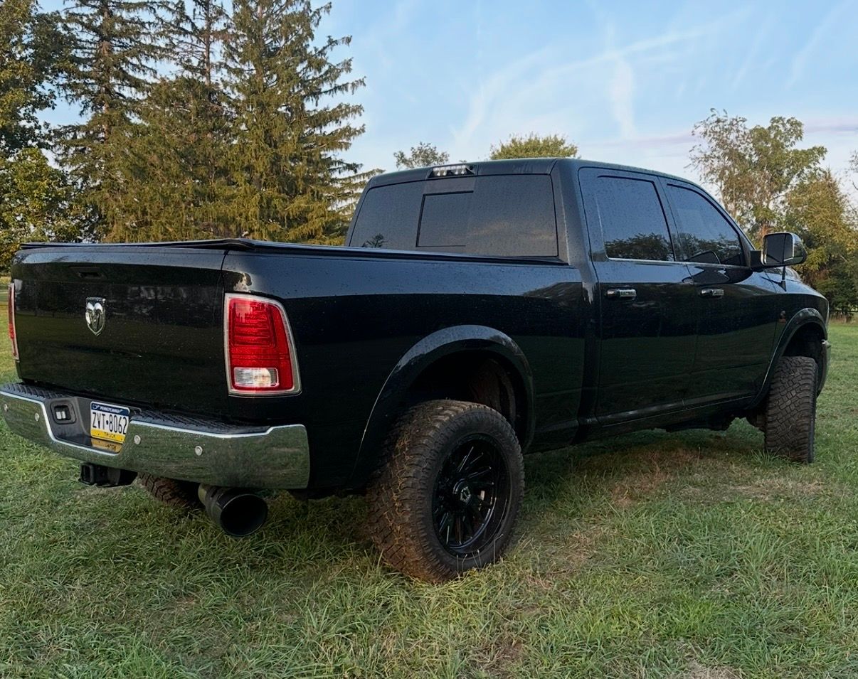 Used 2018 RAM 2500 Longhorn w/ Snow Chief Group AWD/4WD image 5